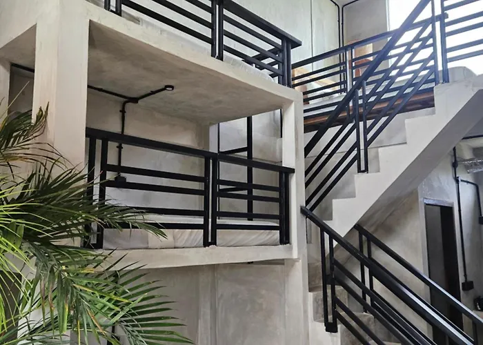 Salty Prana Retreat Center Guest house Uluwatu (Bali)