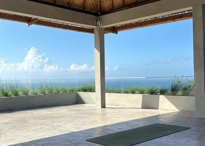 Salty Prana Retreat Center Uluwatu (Bali)
