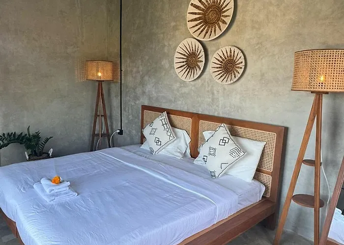 Salty Prana Retreat Center Guest house *