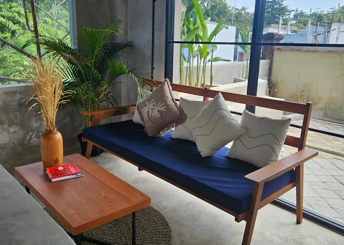Salty Prana Retreat Center Guest house *