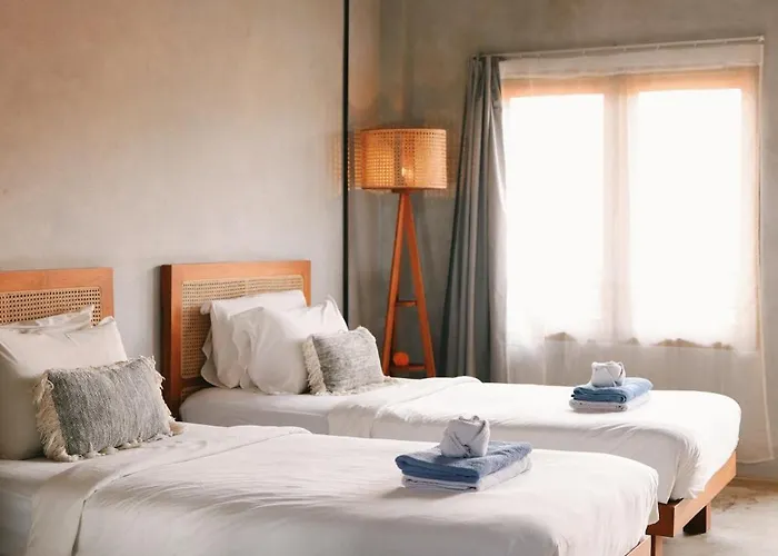 Salty Prana Retreat Center Guest house *